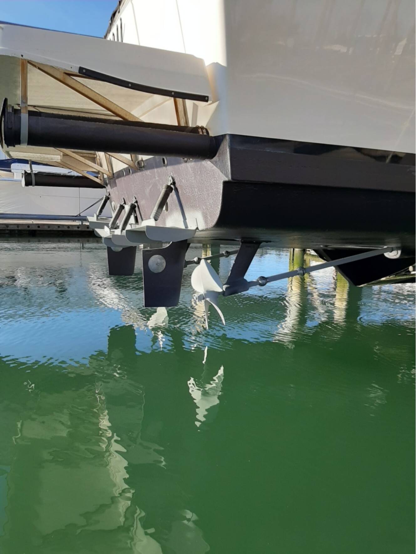 A photo of this 1995 Bayliner 4788 PILOTHOUSE MOTORYACHT