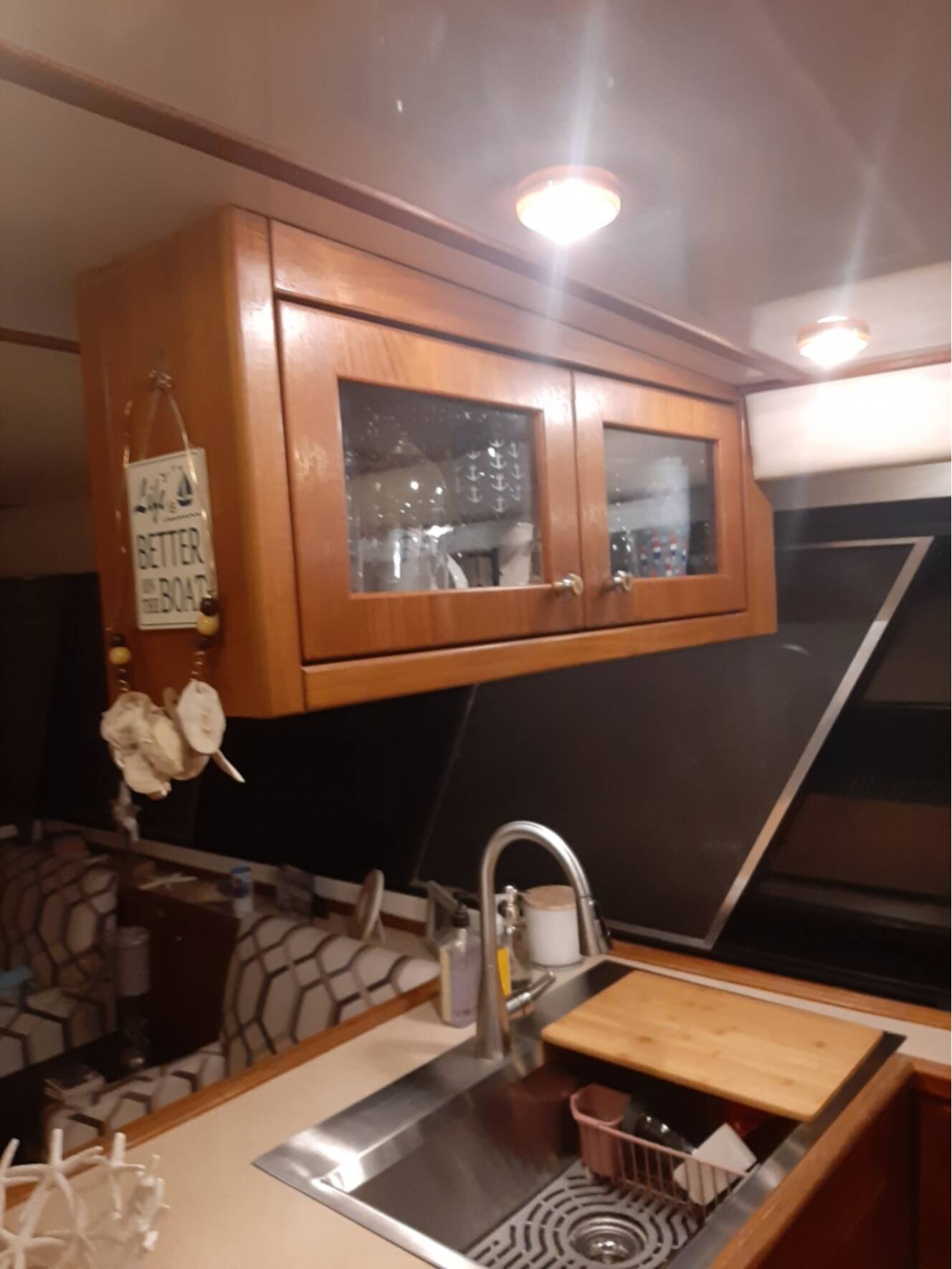 A photo of this 1995 Bayliner 4788 PILOTHOUSE MOTORYACHT