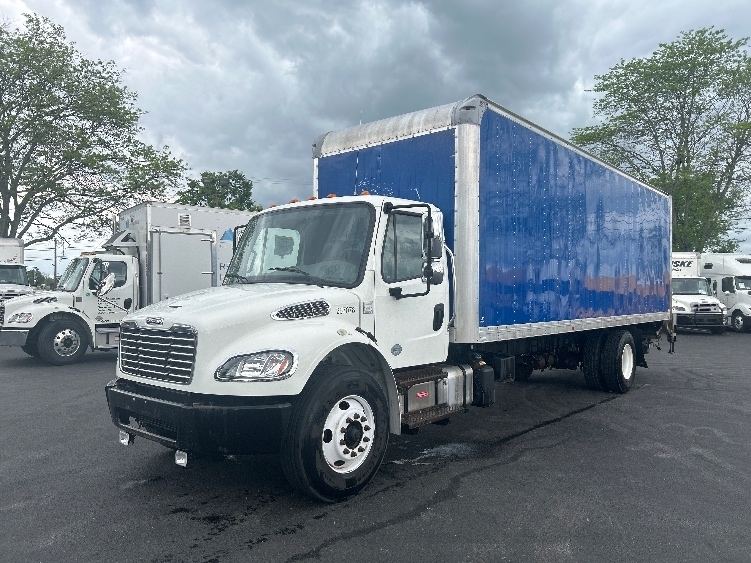 2019 Freightliner BUSINESS CLASS M2 106 in Lexington, KY