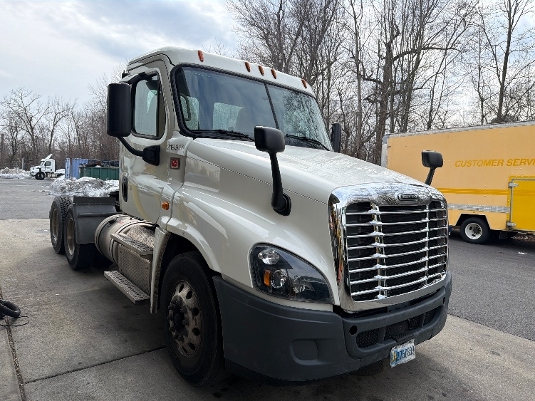 2019 FREIGHTLINER CASCADIA 125 in Belcamp, MD