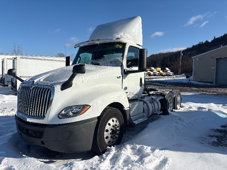 2019 INTERNATIONAL LT625 in Coxsackie, NY