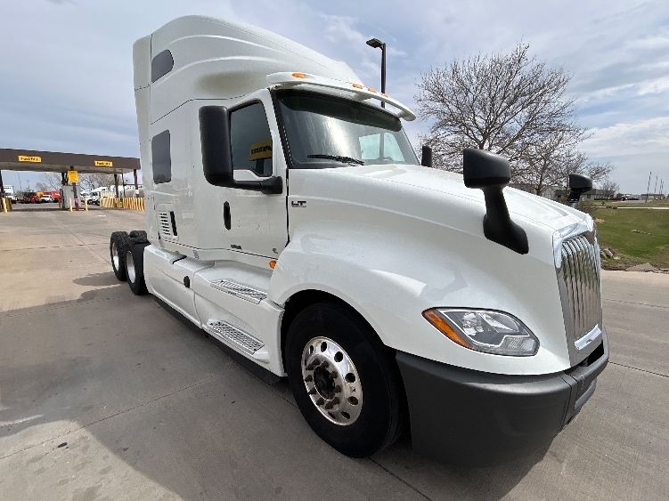 2020 INTERNATIONAL LT625 in Wichita, KS
