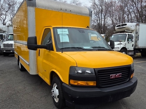 2021 GMC SAVANA in North Bergen, NJ