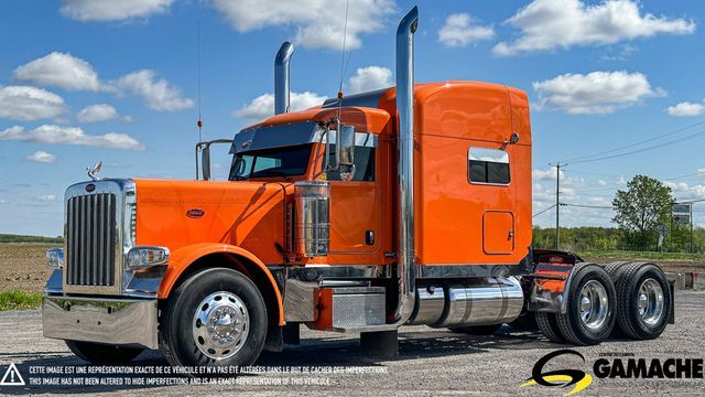 2017 PETERBILT 389 HIGHWAY / SLEEPER TRUCK / TRACTOR in Champlain, NY