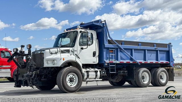 2007 FREIGHTLINER M2 106 SNOW PLOW / PLOW TRUCK / NO SPF in Champlain, NY