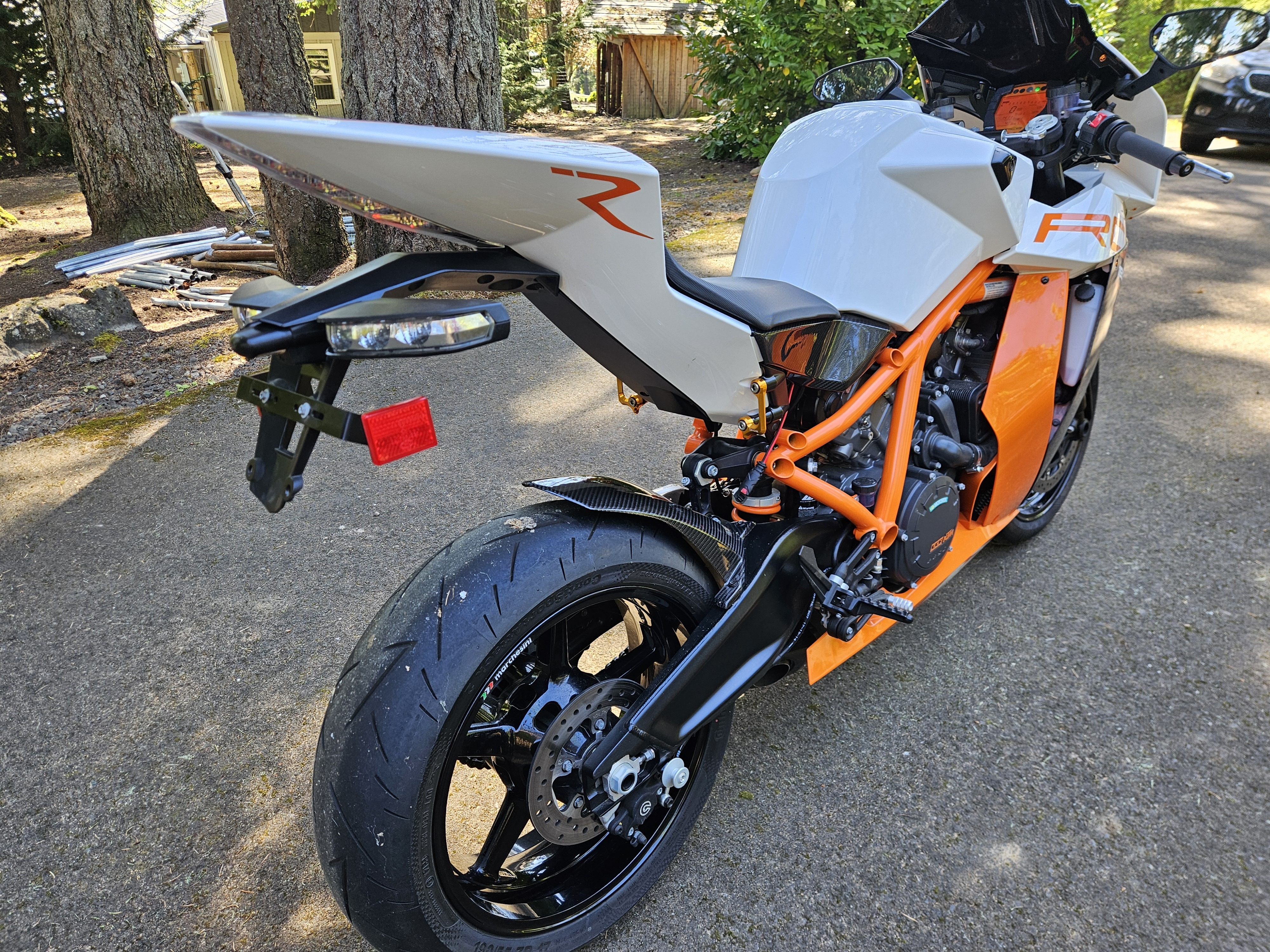 2015 KTM RC8 R in Oregon City, OR