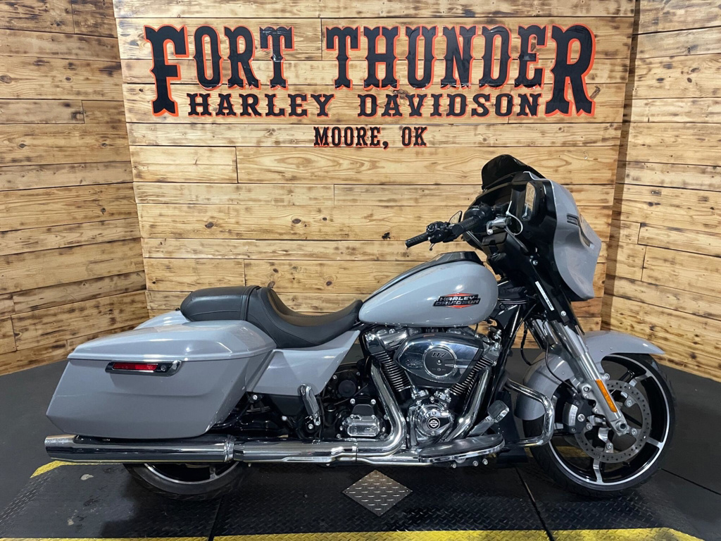 2025 Harley-Davidson Street Glide in Moore, OK