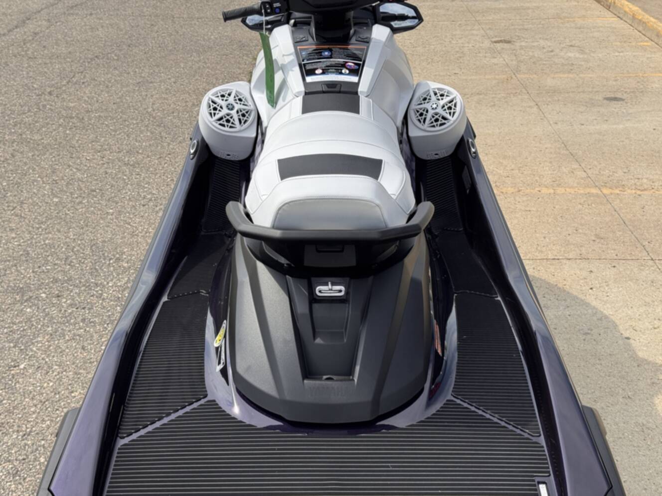 A photo of this 2026 Yamaha Waverunner Vx