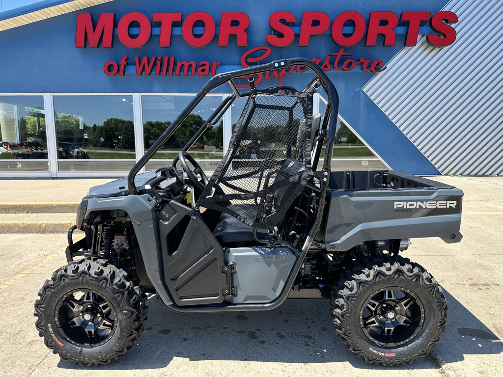 2025 Honda Pioneer 520 BASE in willmar MN