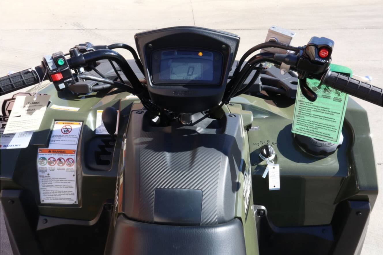 A photo of this 2025 Suzuki KingQuad 500 AXi Power Steering