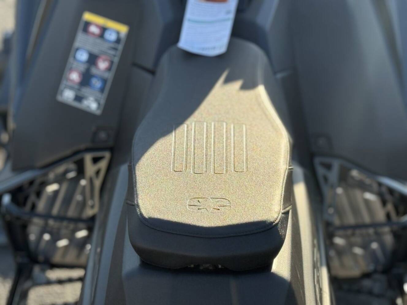 A photo of this 2026 Polaris 850 RMK Khaos 165 Gloss Black / Blue Dusk 850