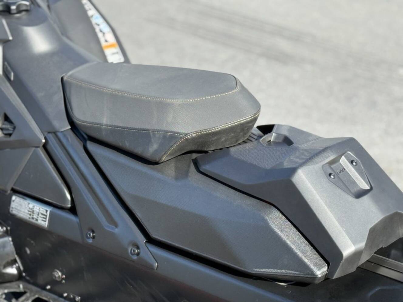 A photo of this 2026 Ski-Doo Summit NEO 600 EFI - 85 H_Al