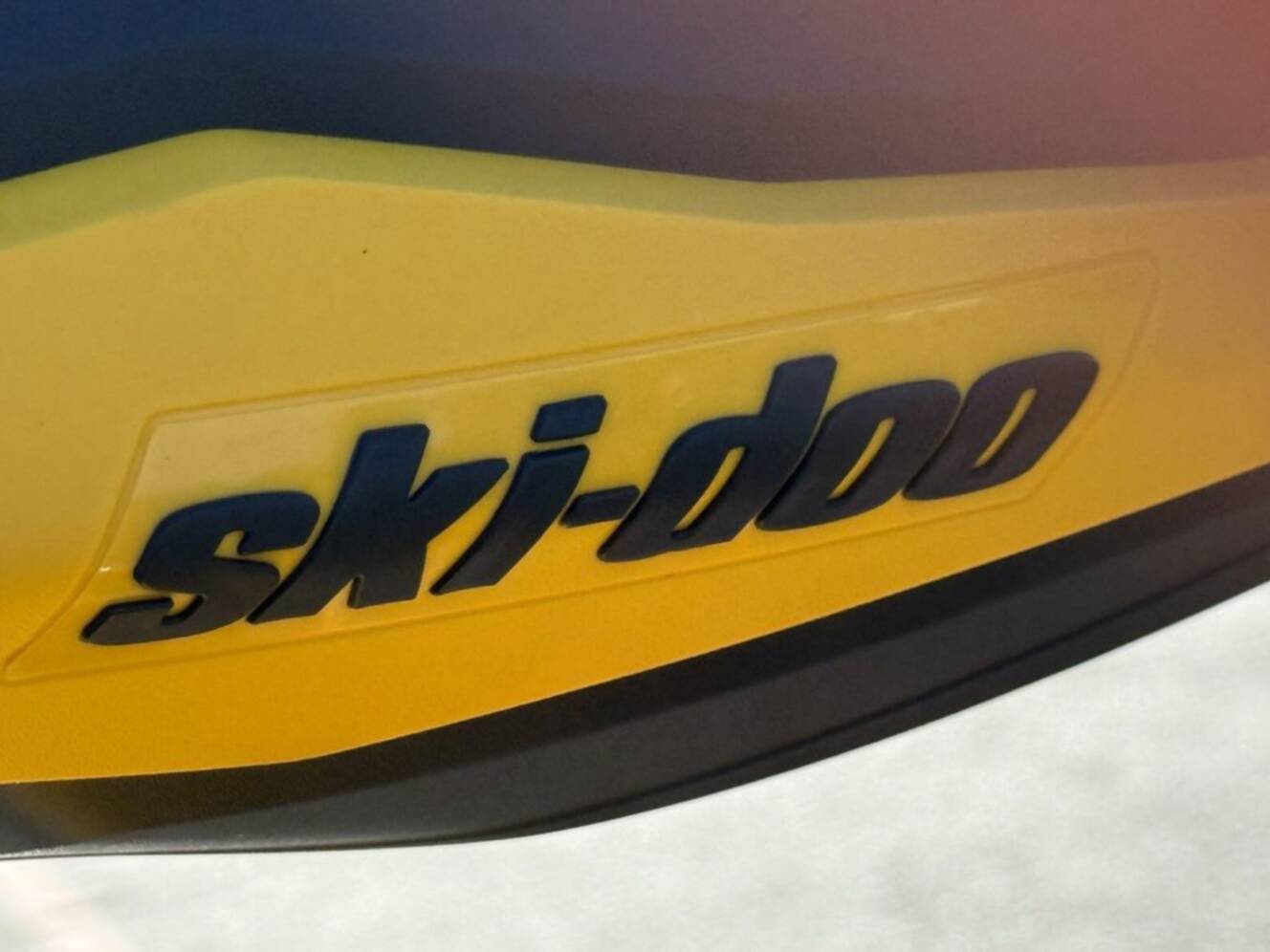 A photo of this 2026 Ski-Doo Summit NEO 600 EFI - 85 H_Al