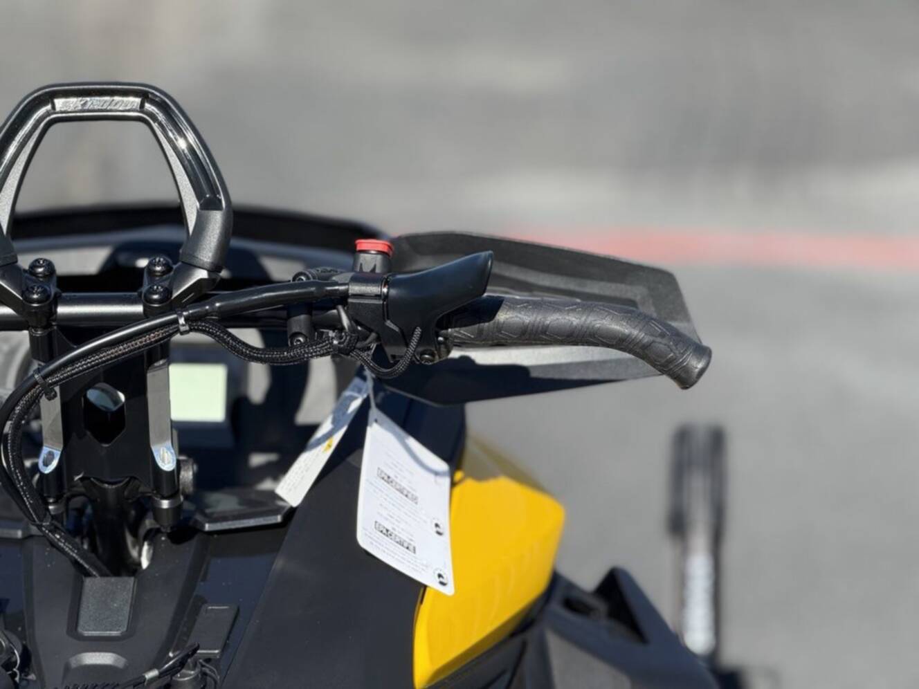 A photo of this 2026 Ski-Doo Summit NEO 600 EFI - 85 H_Al
