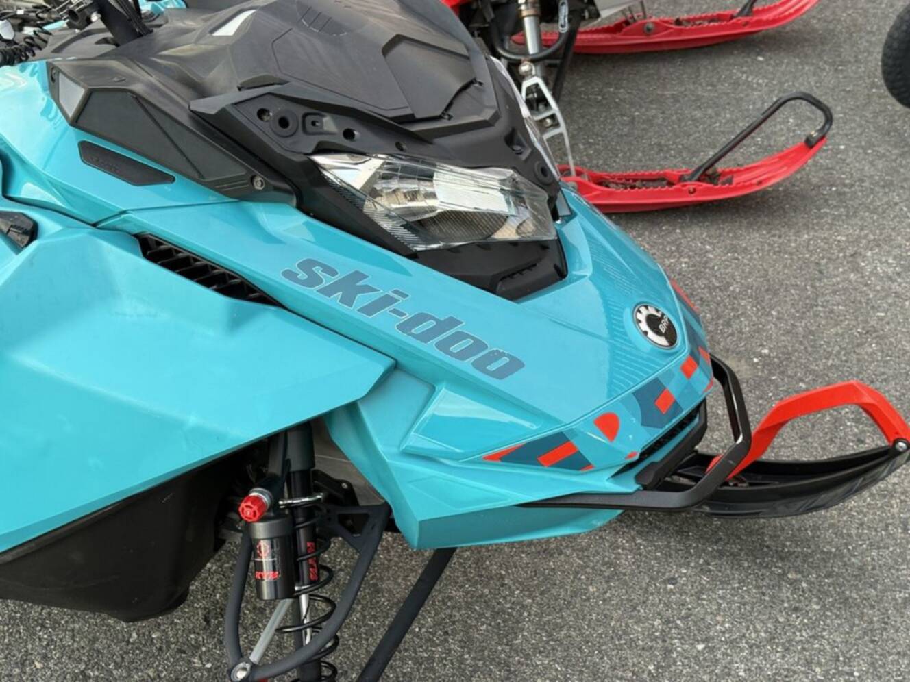 A photo of this 2019 Ski-Doo Freeride 165 850 E-TEC SS PowderMax Light 3.0 H_A
