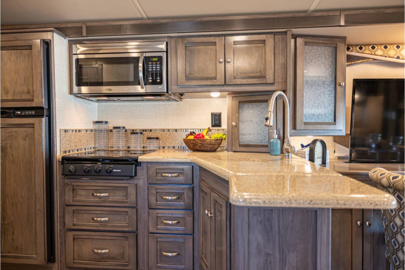 A photo of this 2019 Winnebago Sightseer 33C