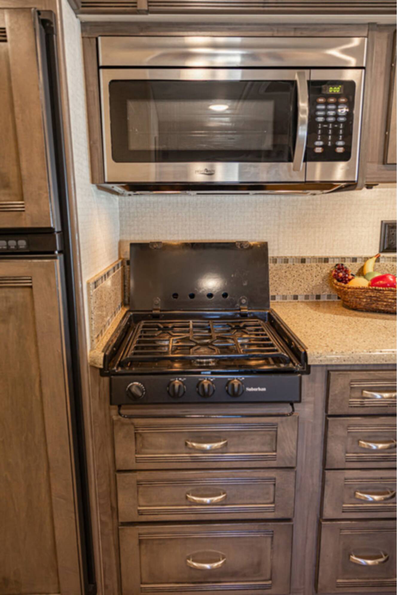 A photo of this 2019 Winnebago Sightseer 33C