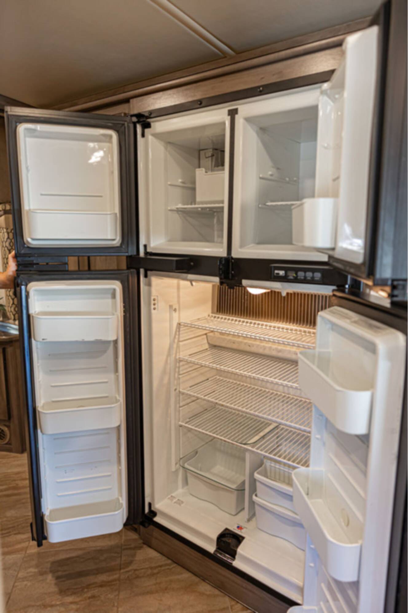 A photo of this 2019 Winnebago Sightseer 33C
