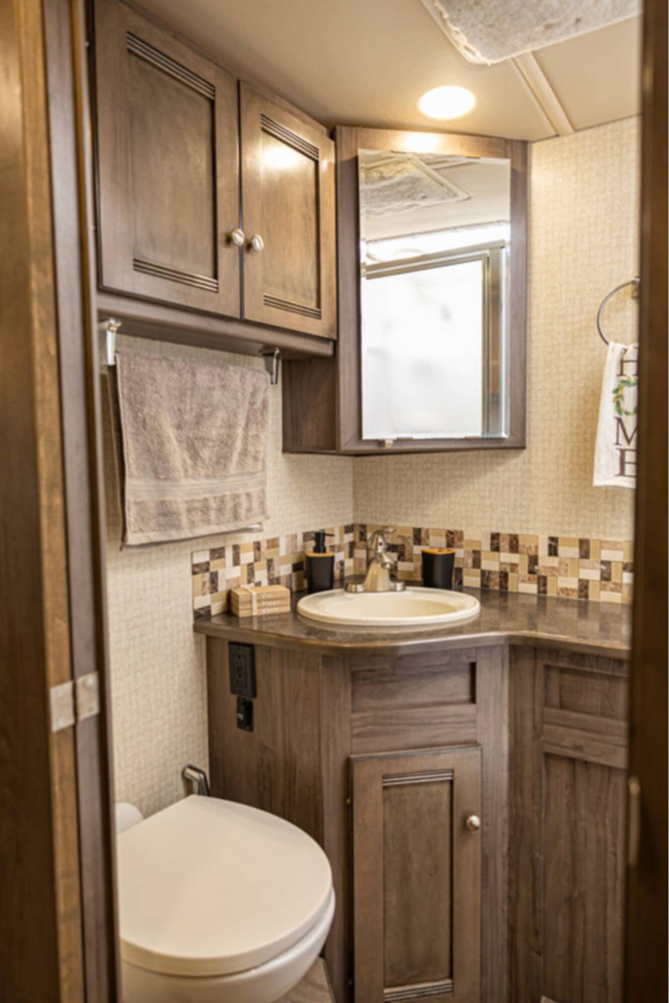 A photo of this 2019 Winnebago Sightseer 33C