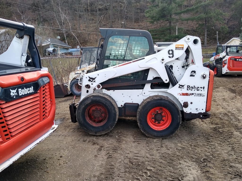 2016 Bobcat S650 in La Crescent, MN
