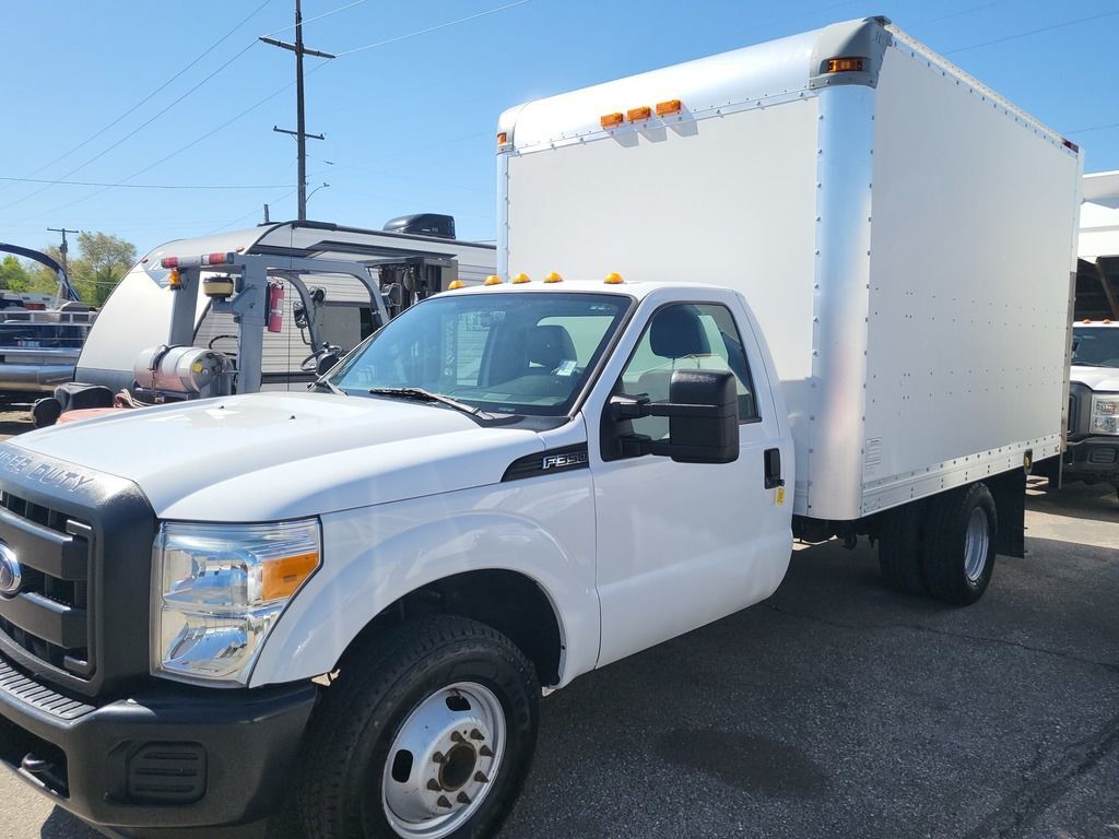 2015 FORD F350 in Garden City, ID