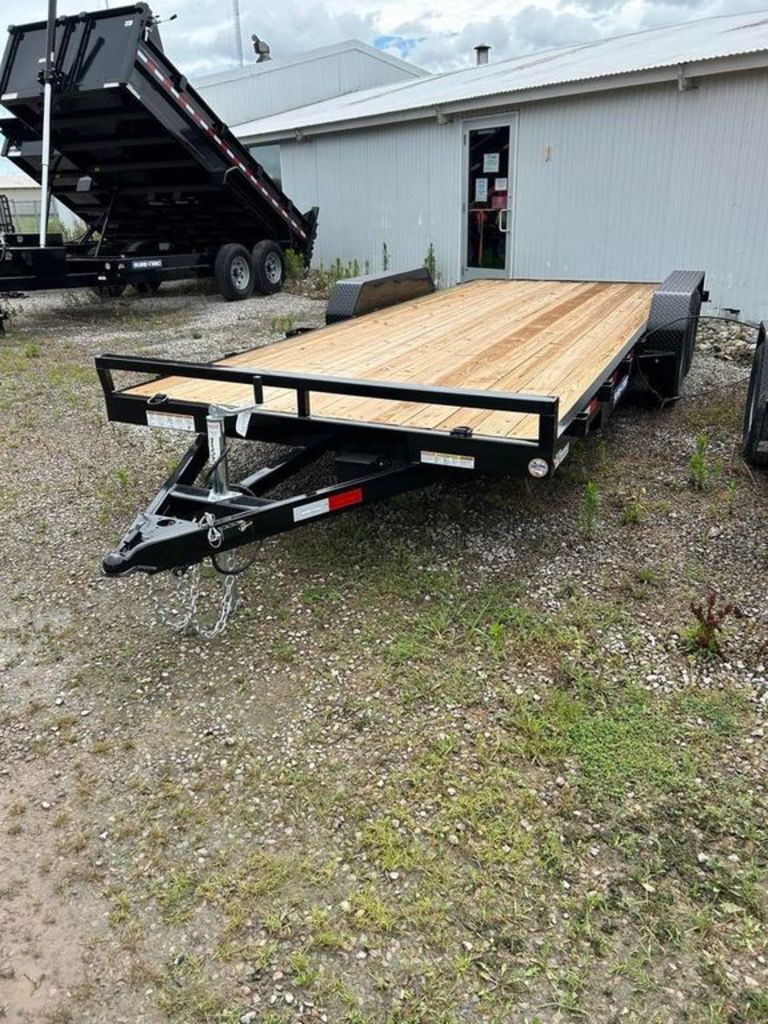 2024 Sure Trac ST8220CHW-B-070 in Camden, MI