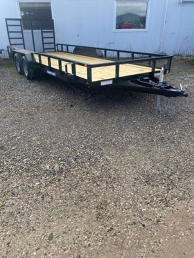 2024 SURE-TRAC ST8220TA-B-070 in Camden, MI