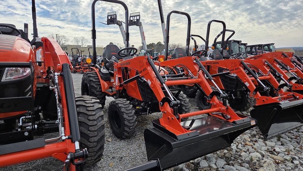 2026 Bad Boy Tractors Series 1025 Loader BBL105 in Batesville, AR
