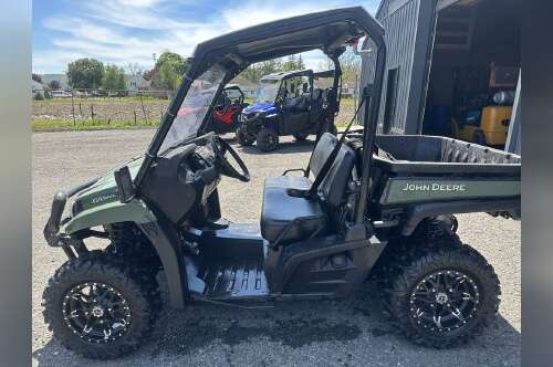 2019 John Deere XUV590M BASE in williamsport PA