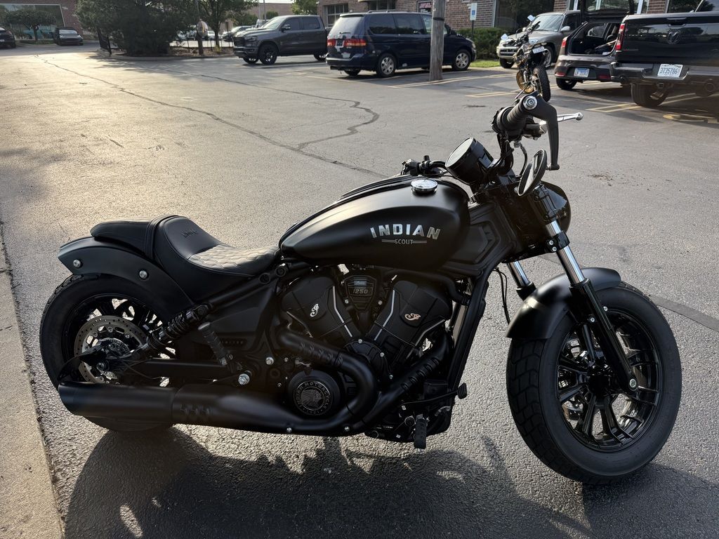 2025 Indian Motorcycle® Scout® Bobber Limited +Tech Black Metallic BOBBER in Carol Stream, IL