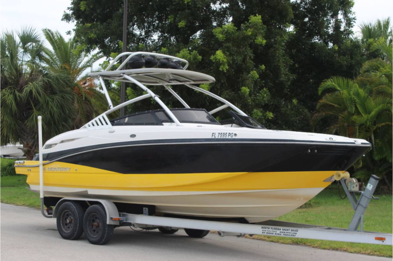 A photo of this 2011 Monterey M5 MSX Sport Boat