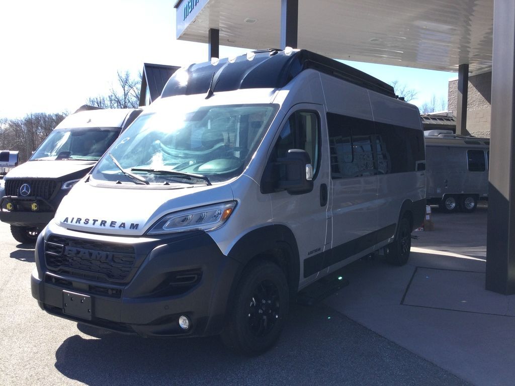 2026 Airstream Rangeline in lorain OH