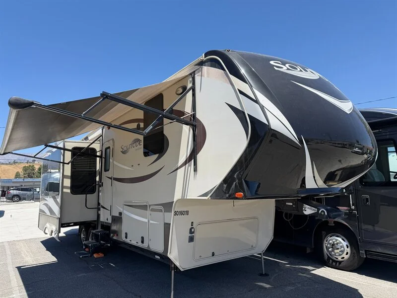 2016 Grand Design RV