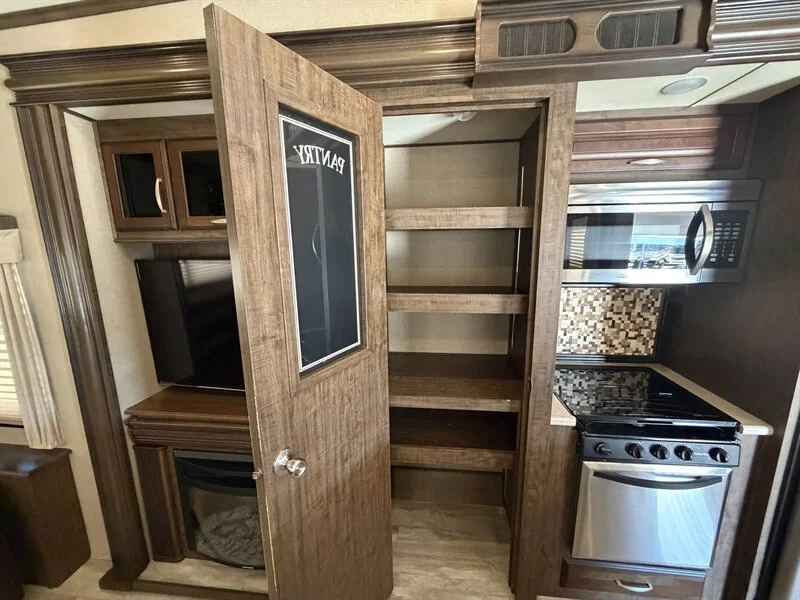 2016 Grand Design RV Solitude ST321RL