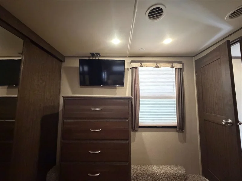 2016 Grand Design RV Solitude ST321RL