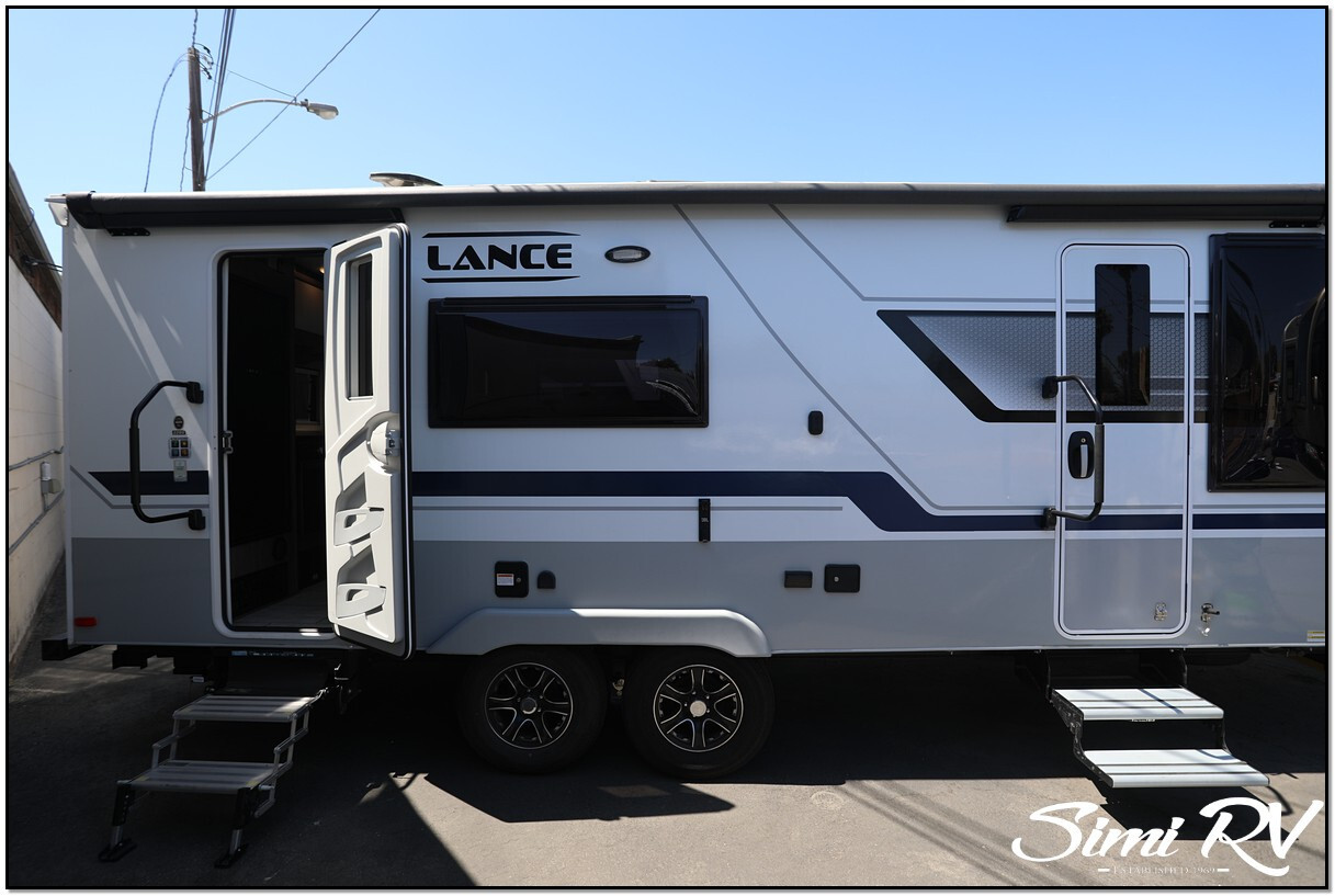 2022 Lance Travel Trailer 2285 in moorpark CA