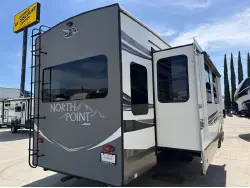 2020 Jayco NORTHPOINT 377RLBH