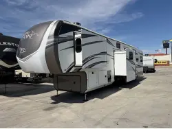 2020 Jayco NORTHPOINT 377RLBH
