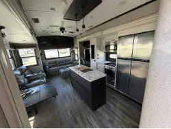 2020 Jayco NORTHPOINT 377RLBH