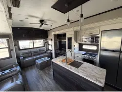 2020 Jayco NORTHPOINT 377RLBH