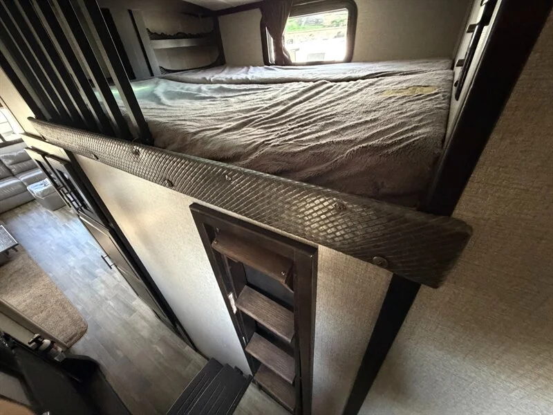 2020 Jayco NORTHPOINT 377RLBH