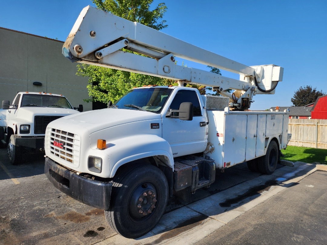1999 GMC LAN46-2E in Meridian, ID