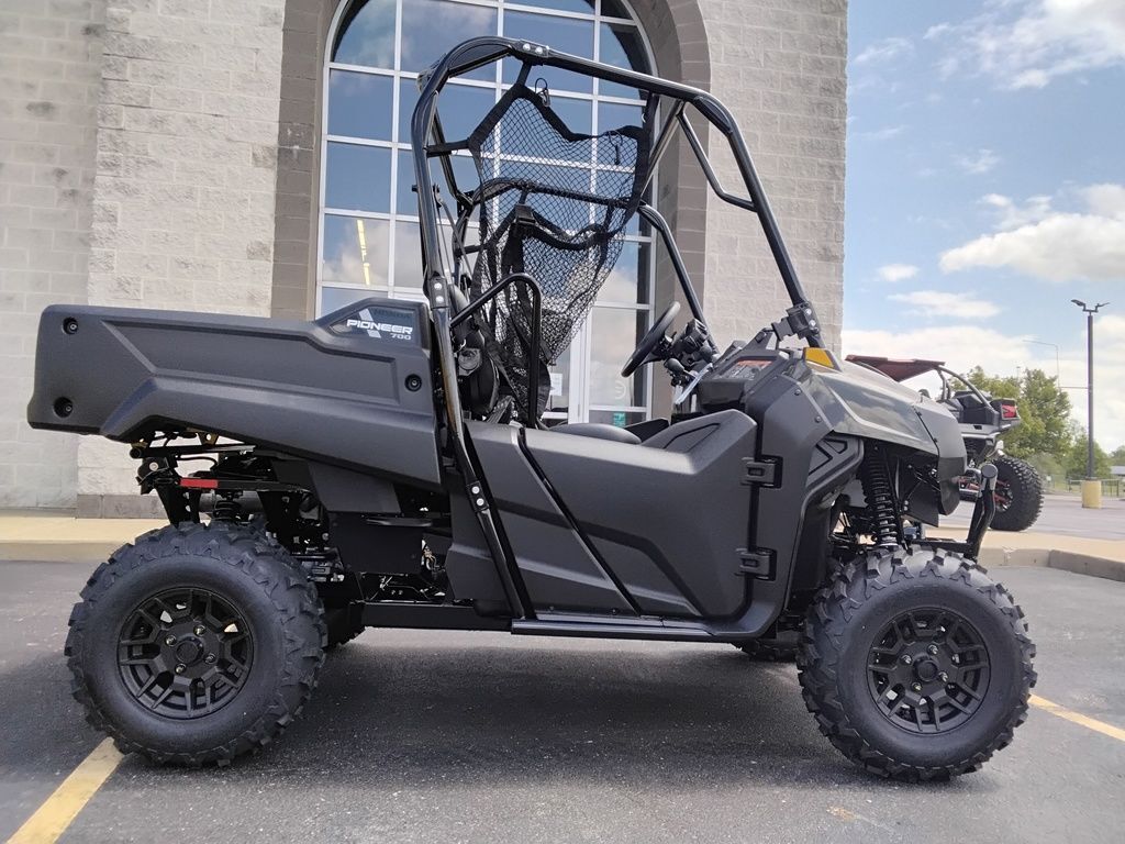 2026 Honda® Pioneer 700 Deluxe in burbank OH