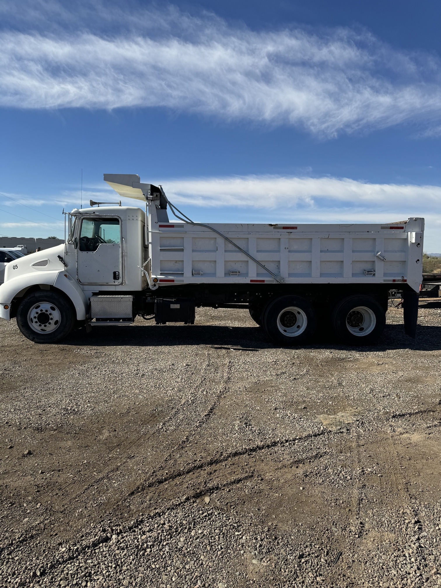 2003 KENWORTH T300 in Phoenix, AZ