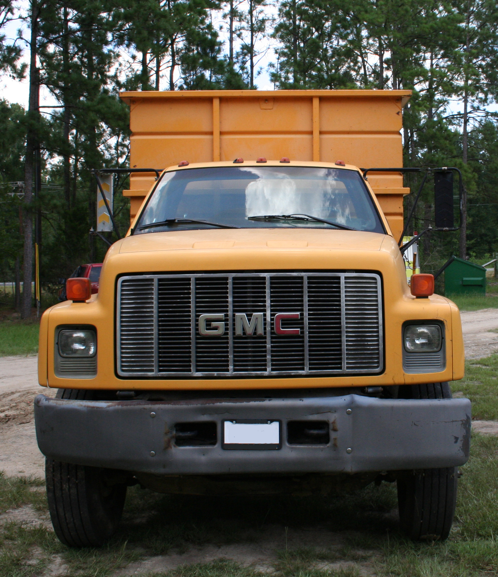 2002 GMC C7 in Deridder, LA