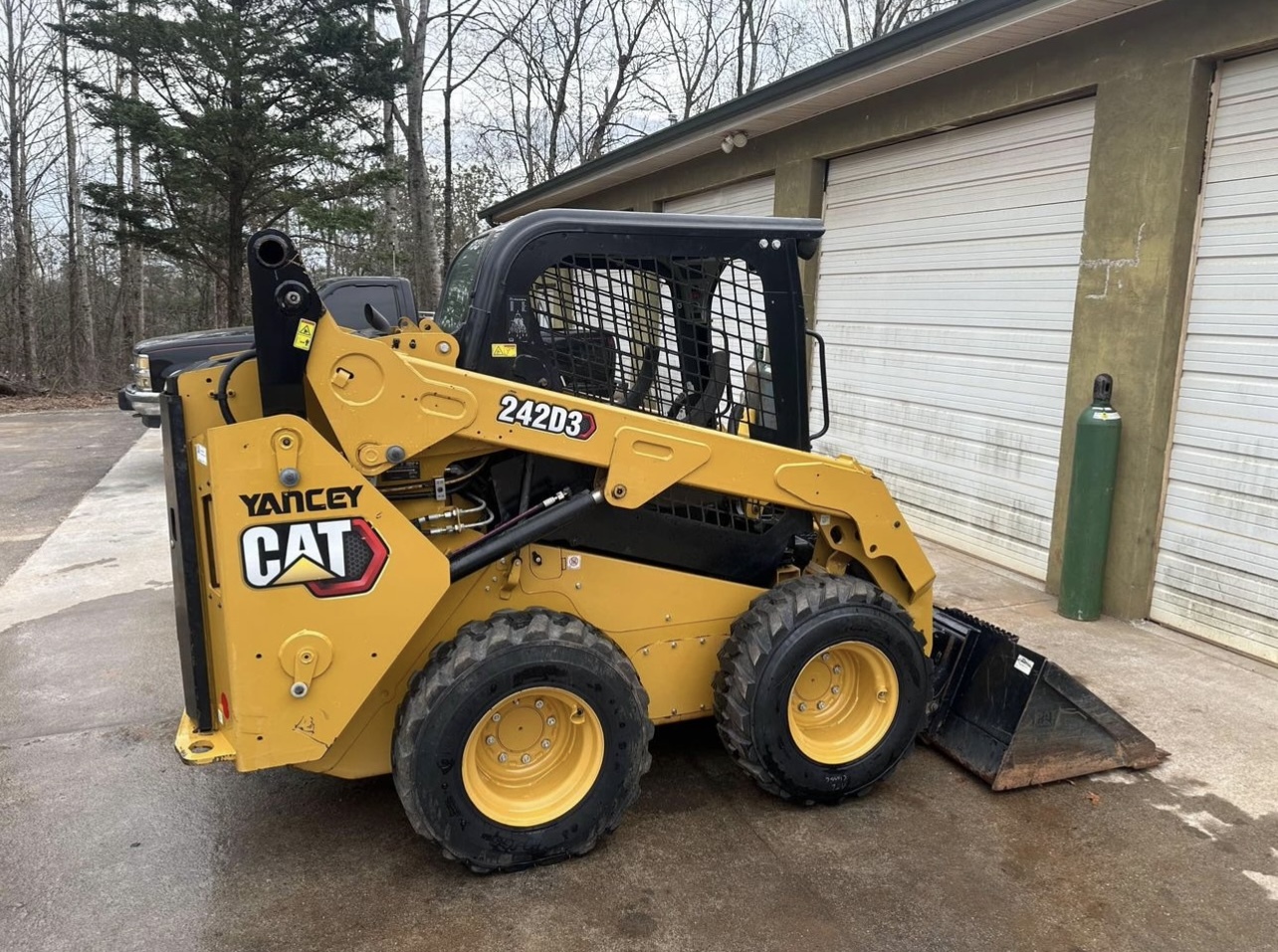 2020 CATERPILLAR 242D3 in Prairieville, LA