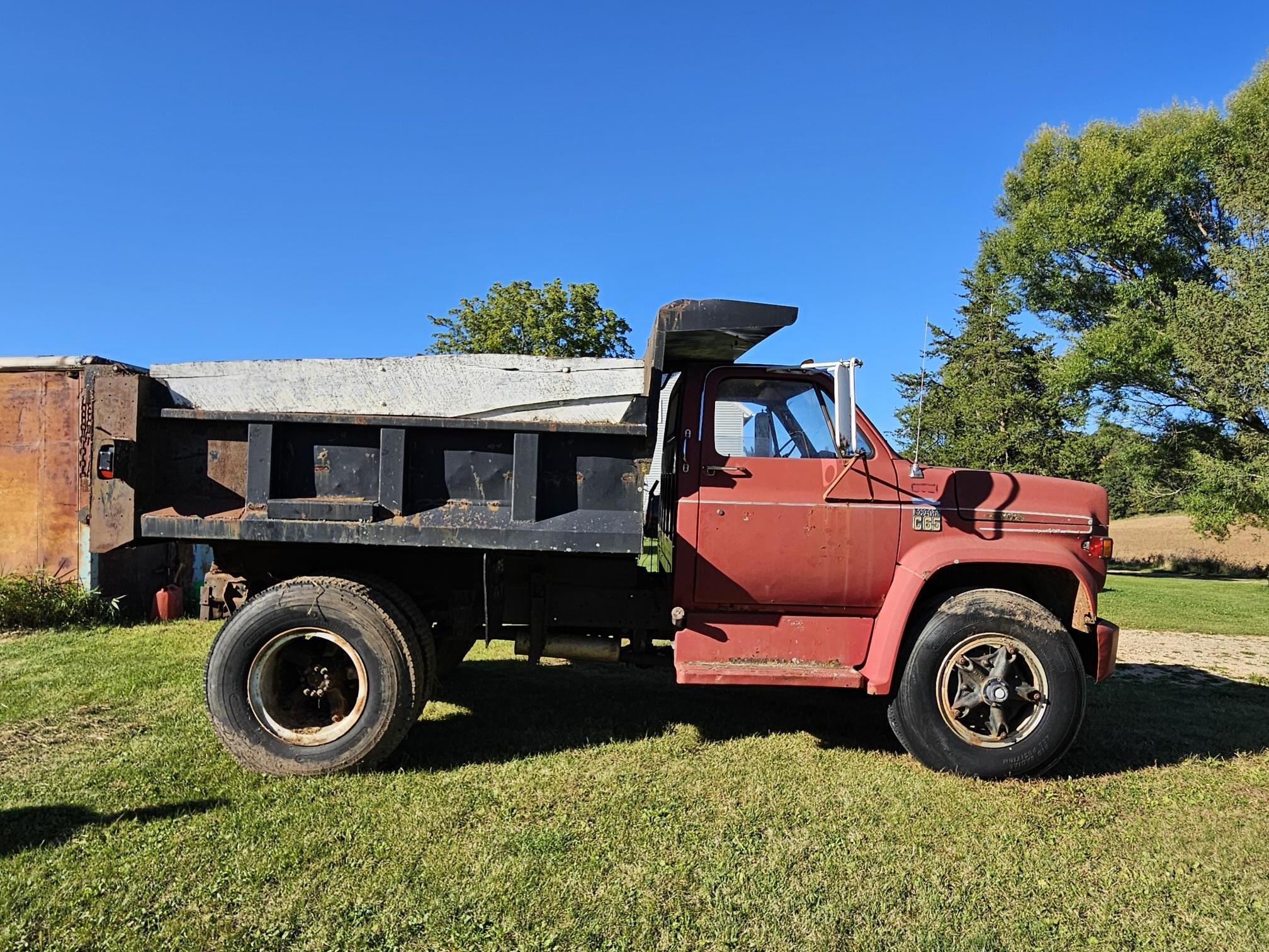 1977 CHEVROLET C65 in Wonewoc, WI