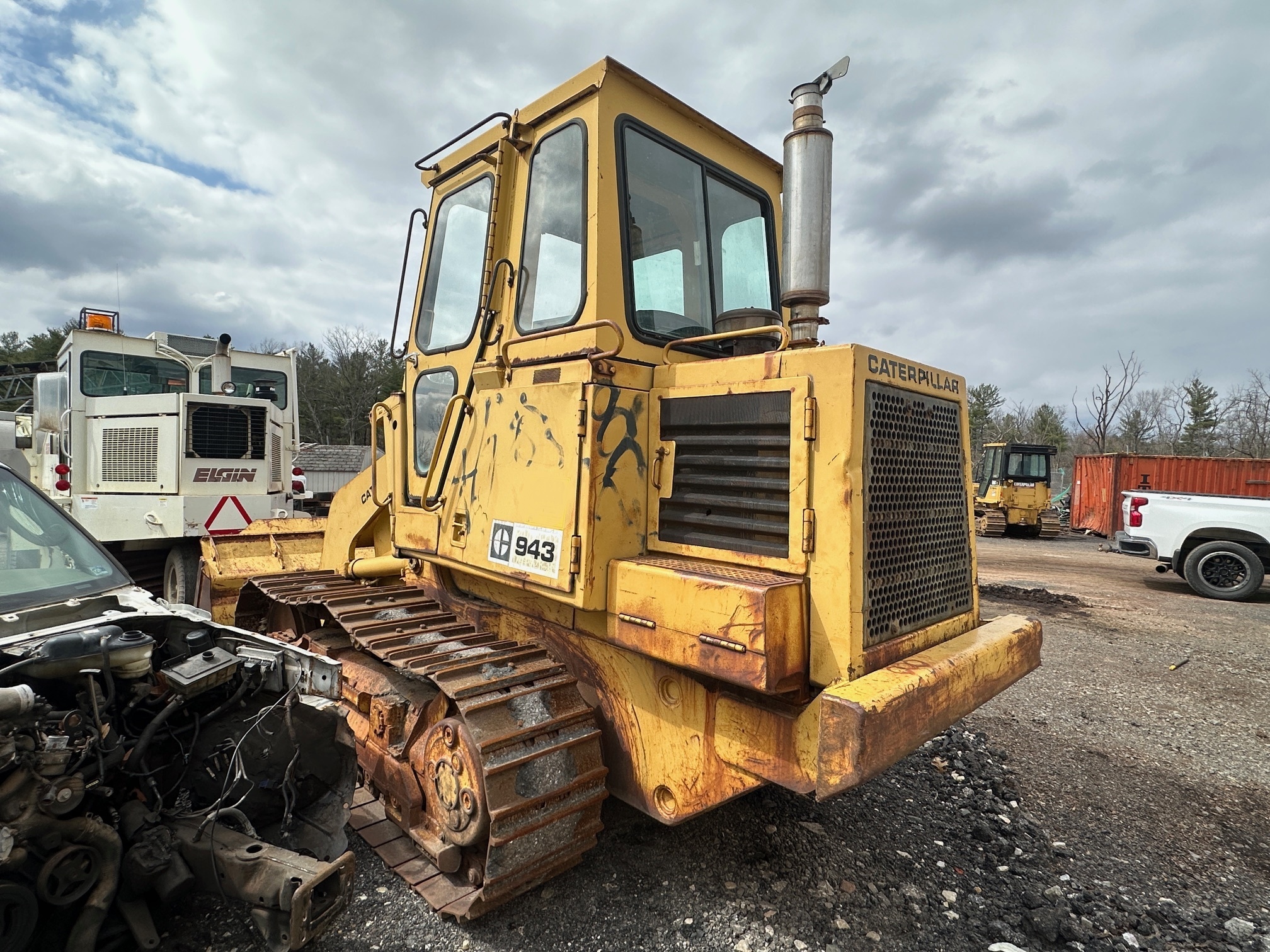 1984 CATERPILLAR 943 LGP in East Norriton, PA