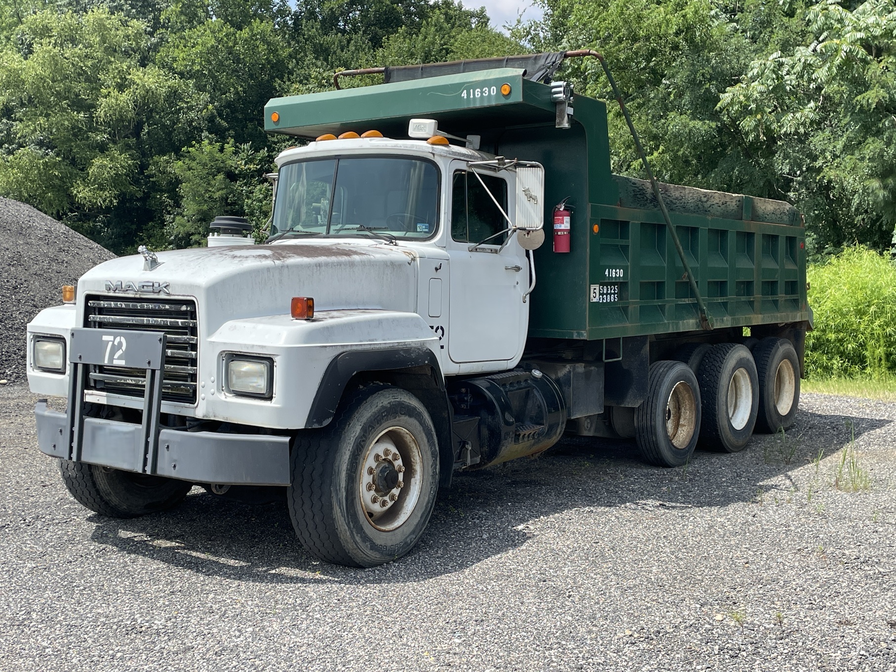2001 MACK RD 690S Tri Axle in Prairieville, LA