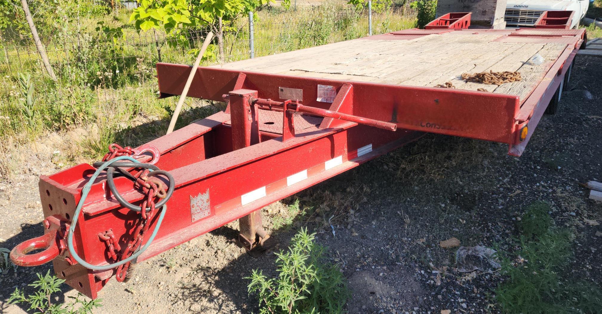 1999 TRAIL KING TK40LP-2400 Tilt Deck in Caldwell, ID